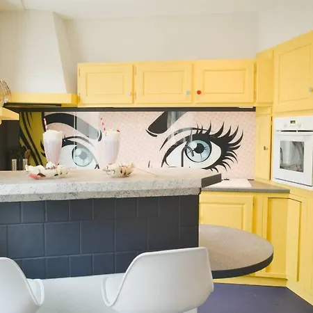 Popart Jacuzzi&sauna Haut De Gamme Apartment *