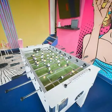 Popart Jacuzzi&sauna Haut De Gamme Apartment *