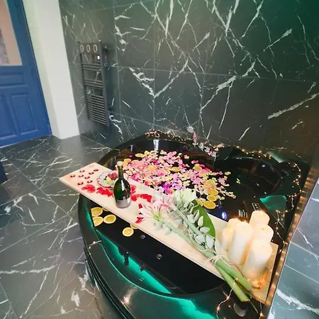 Apartment Popart Jacuzzi&sauna Haut De Gamme
